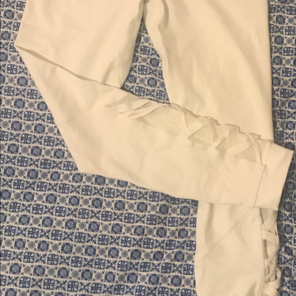 Fabletics High-Waisted Mesh Powerhold 7/8 Leggings